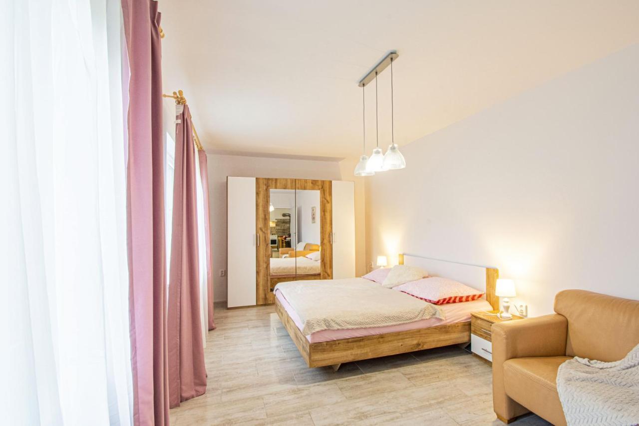 Apartment Velky Zlamanka *